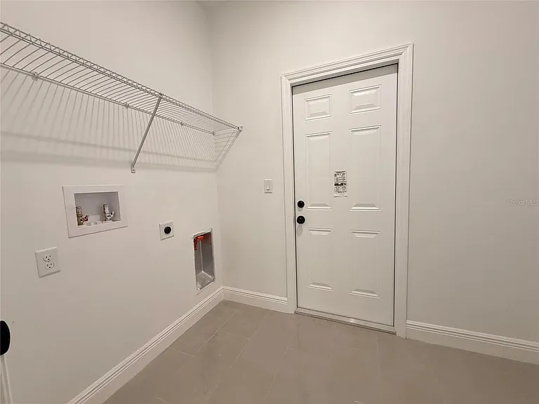 1251 Scottish St SW — Photo 25