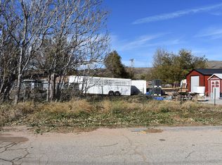 14431 W Chiptree Dr, Lake Hughes, CA 93532