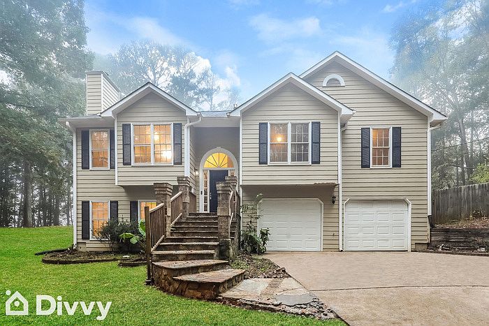 1st image of 230 Churchill Way
