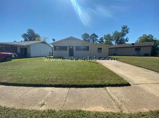 1406 Elsa Jane St, Bossier City, LA 71111
