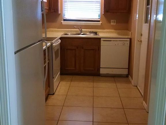 2nd image of 10802 Tom Kite Ct