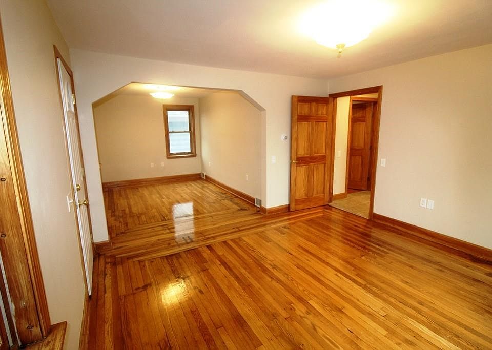 21 Tiffany St, Attleboro, MA 02703 Zillow