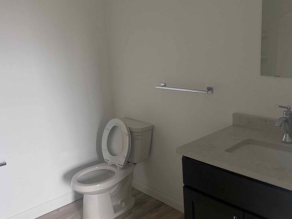 3rd image of 704 8th St #303