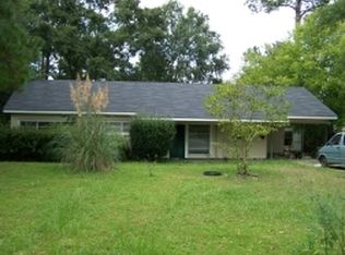 1102 Cynthia Dr, Dothan, AL 36301