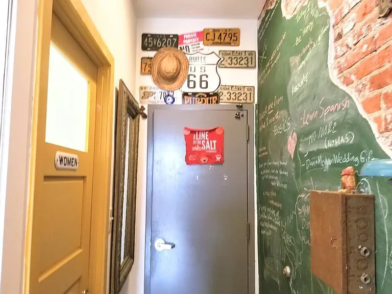 2576 Frankford Ave #2R — Photo 4