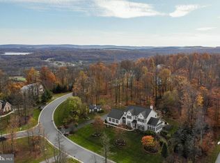 157 Overlook Rd, Morgantown, PA 19543