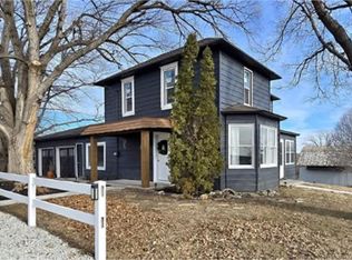 500 5th St, Yorktown, IA 51656