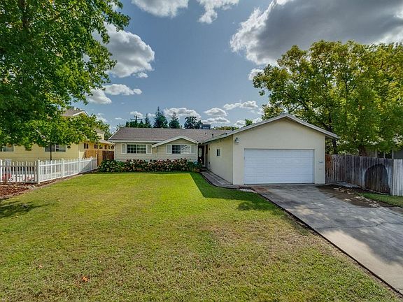 4th image of 3640 Lusk Dr