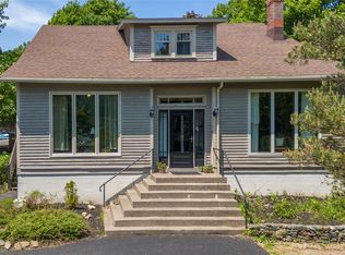 300 Topsail Rd, St. John's, NL A1E2B5