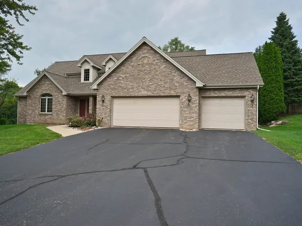 4730 Crested Butte Trl, Rockford, IL 61114