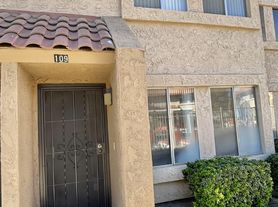 82567 Avenue 48