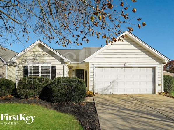 4145 Crestwood Cir