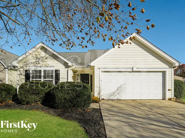 4145 Crestwood Cir, Winston Salem, NC 27107