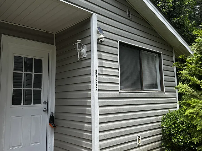 8566 Creekwood Way #1 — Photo 2