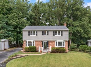 6725 Groveleigh Dr, Columbia, MD 21046