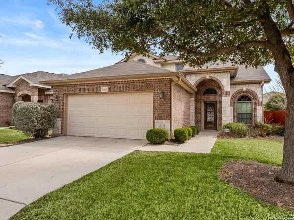 10426 Corvey, Helotes, TX 78023