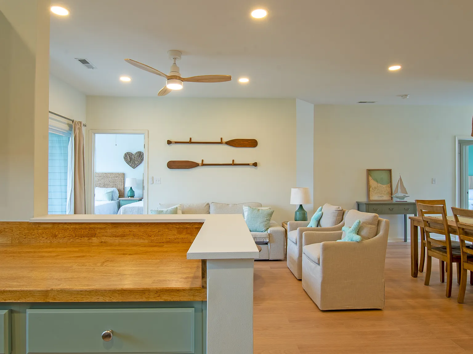 2 bed, 1108 sqft, $3,000 — Photo 3