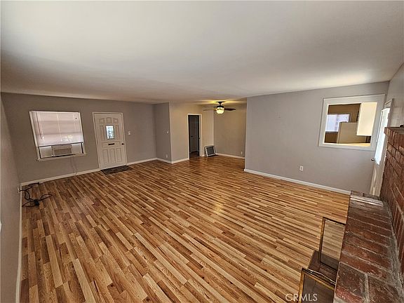 4th image of 9522 Bascom St