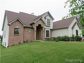 3rd image of 3700 Black Eagle Dr