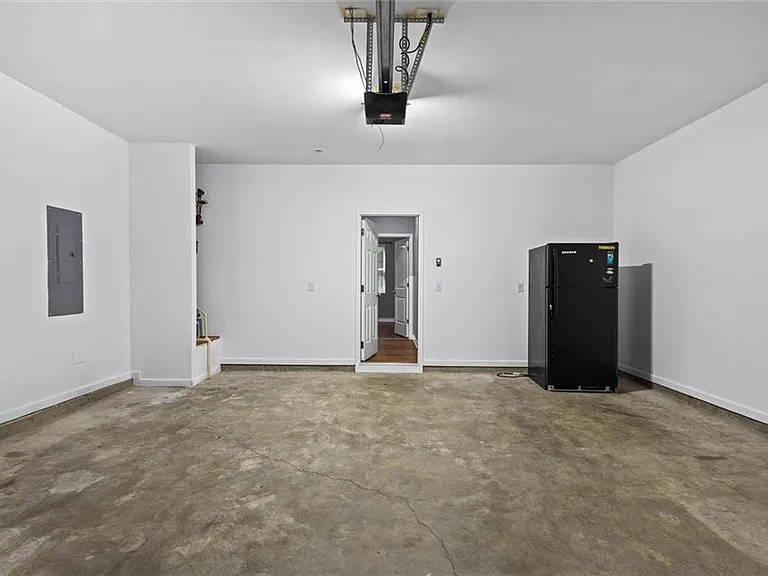 407 Aviary Ln — Photo 67