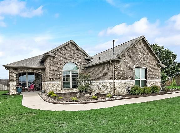 2nd image of 278 Chisholm Trl