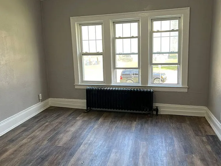 1374 West Blvd — Photo 24