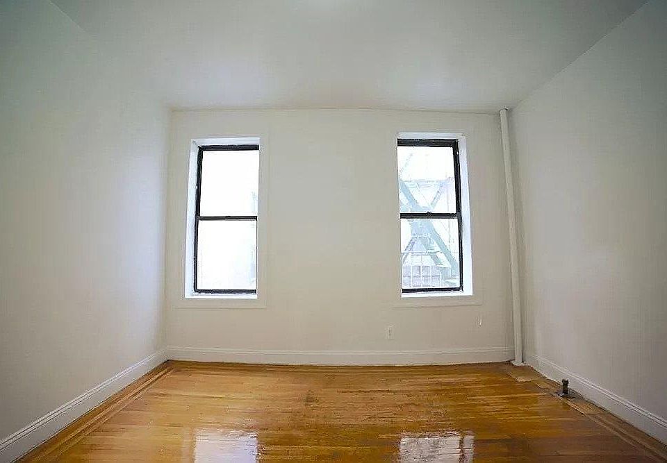 1st image of 647 W 172nd St APT 21