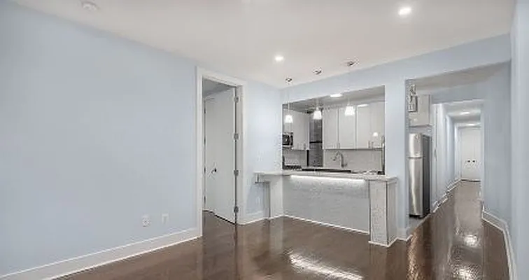 Rented by Besen Partners, LLC | media 30