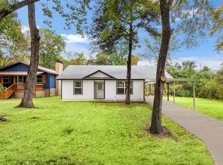 521 Hilltop Dr, Tool, TX 75143