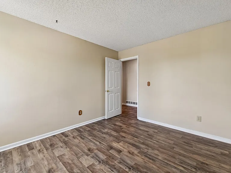 19724 E Loyola Cir — Photo 22