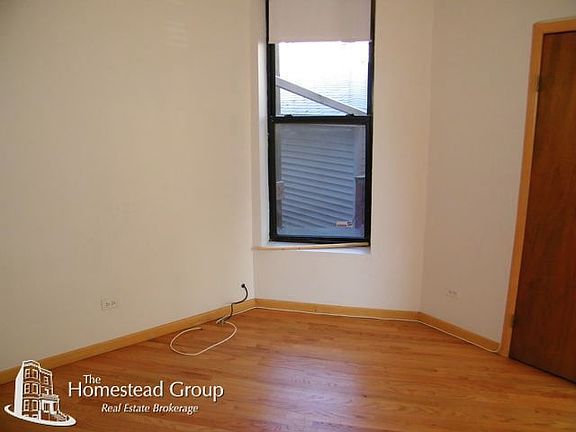 5th image of 537 N Claremont Ave #01