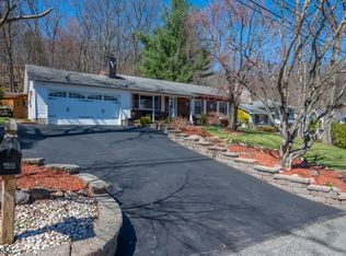 2 Upper High Crest Dr, West Milford, NJ