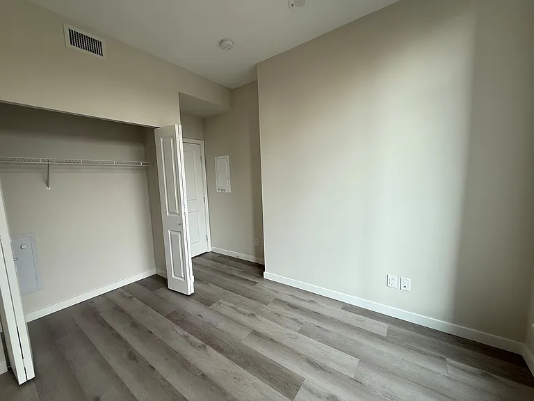 1182 Westwood St — Photo 99