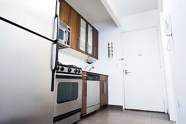 Rented by Winzone Realty Inc