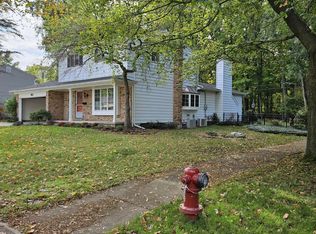 1923 Peggy Pl, Lansing, MI 48910