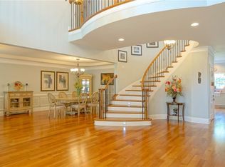 135 Winford Close, Johns Creek, GA 30097