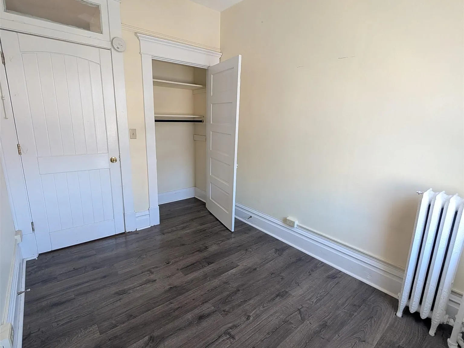 4 bed, 1.0 bath, $1,650 — Photo 4