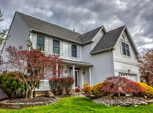 43 Debra Dr, Dayton, NJ 08810