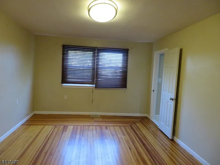 197 Valley St #2 — Photo 2