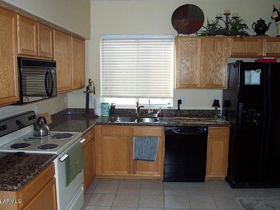 2nd image of 4455 E Chaparosa Way