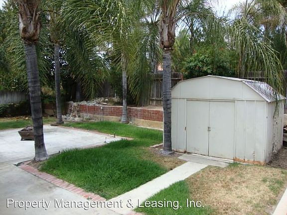 3rd image of 912 Sagewood Dr