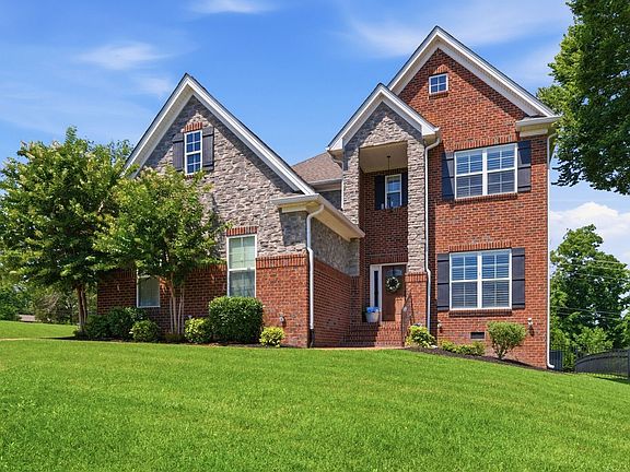 2nd image of 127 Waters Hill Cir