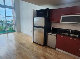 253 NE 2nd St APT 631, Miami, FL 33132