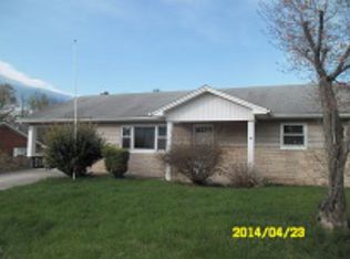 4 Nelson St, Luray, VA 22835
