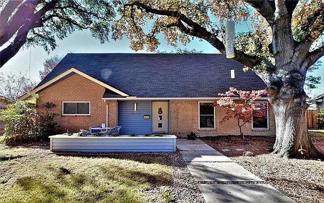 1st image of 10829 Damon Ln