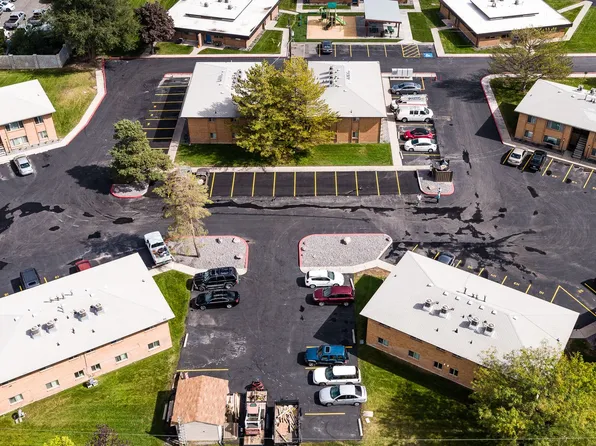 Pine Valley Apartments