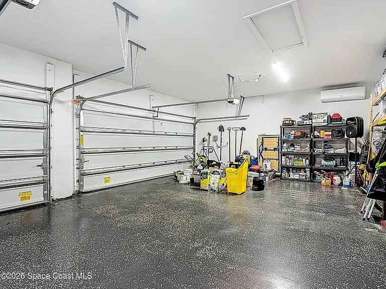 4471 Holstein St — Photo 43