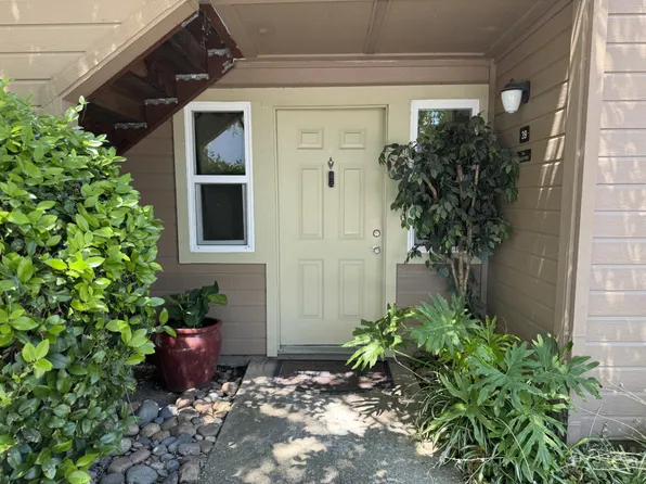 11150 Trinity River Dr APT 39, Rancho Cordova, CA 95670
