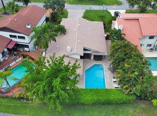 6450 Pond Apple Rd, Boca Raton, FL 33433