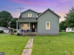 1162 Newville Rd, Carlisle, PA 17013